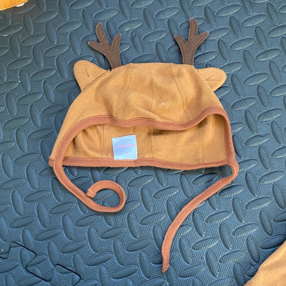 Hanna Andersson Deer Onesie with Hat - Picture 5 of 5